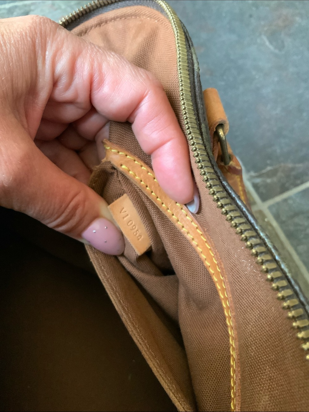 Louis Vuitton Alma Purse - Picture 12 of 14